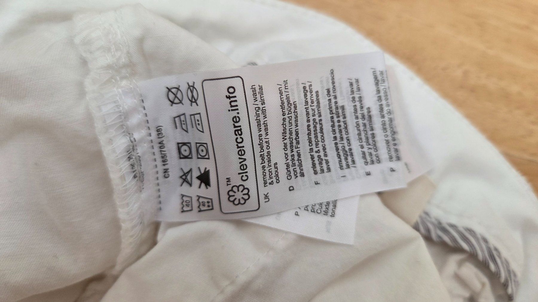 Esprit Hosen: Esprit Shorts Gr. 38 – Gebraucht aus Fislisbach von Maieriisli25 5