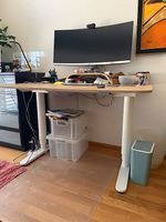 elektrisch höhenverstellbarer Schreibtisch - 120 cm x80 cm 