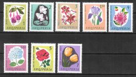 Albanien Serie 959 - 966 Blumen * 11.8.1965