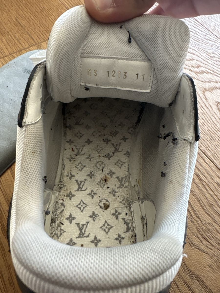 Louis Vuitton Scarpe da uomo: Baskets Louis Vuitton Trainer noir blanc taille 45.5 – Usato da Lausanne venduto da Mr0ssy 9