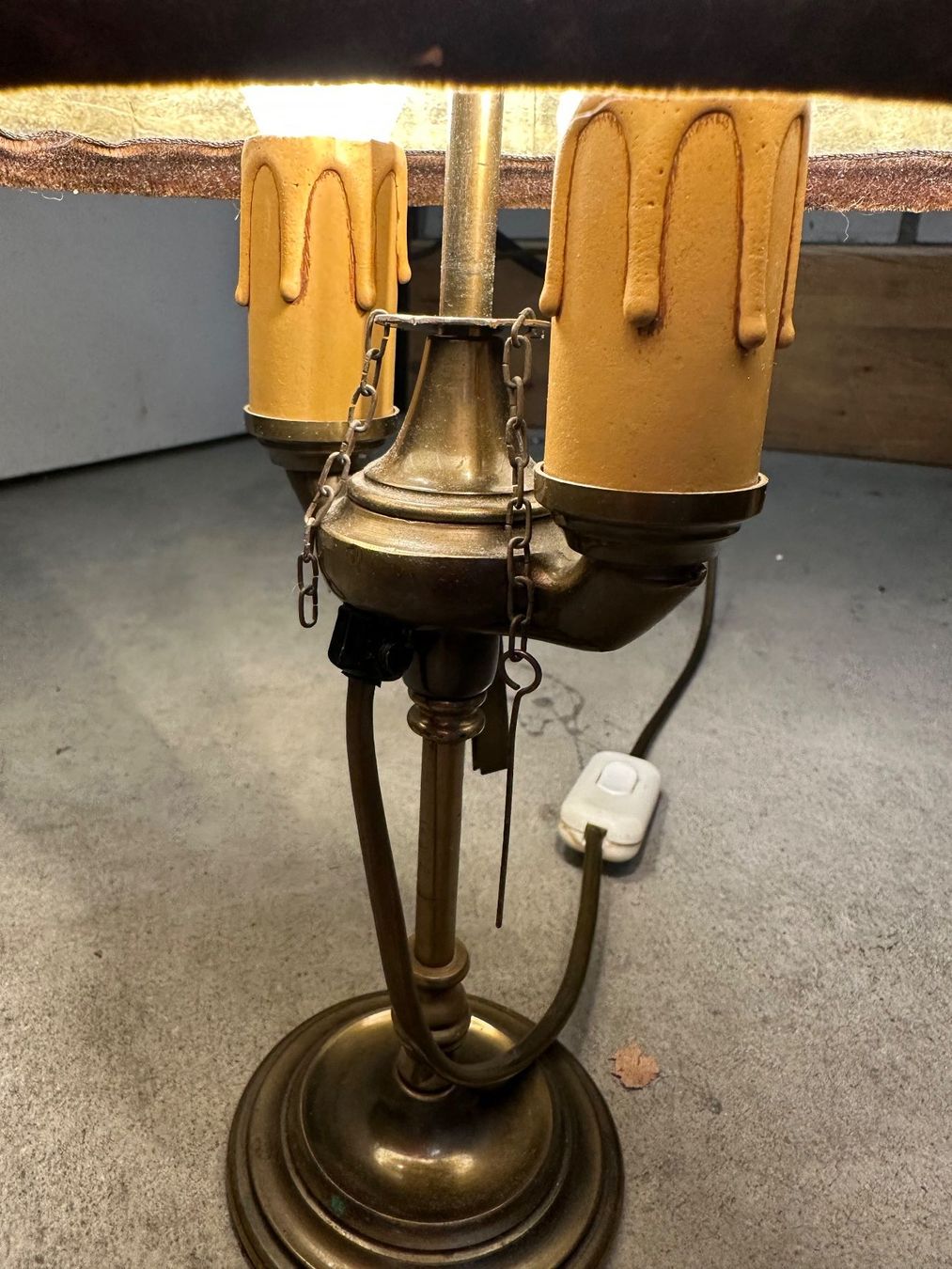 Belux Lampen: Antike Belux Bouillotte-Lampe Messing – Gebraucht aus Zollikofen von Taximan89 3