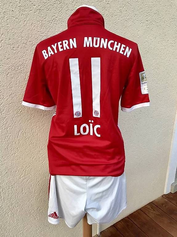 Survêtements: Maillot original Bayern Munich T 176 – D'occasion à Cheseaux-Lausanne par Fannelle01 1
