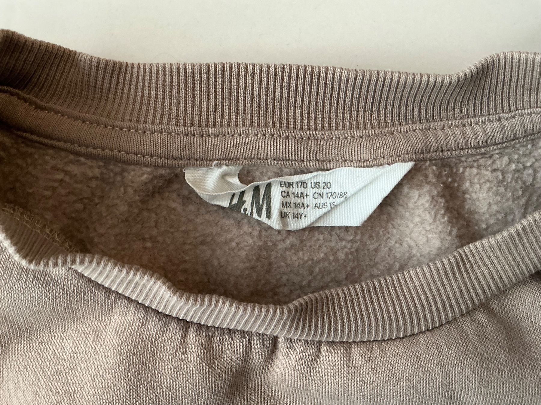 H&M Maglioni & Felpe: Schöner Pullover Gr.170 von H&M – Usato da Biel-Benken BL venduto da Sahra1 2