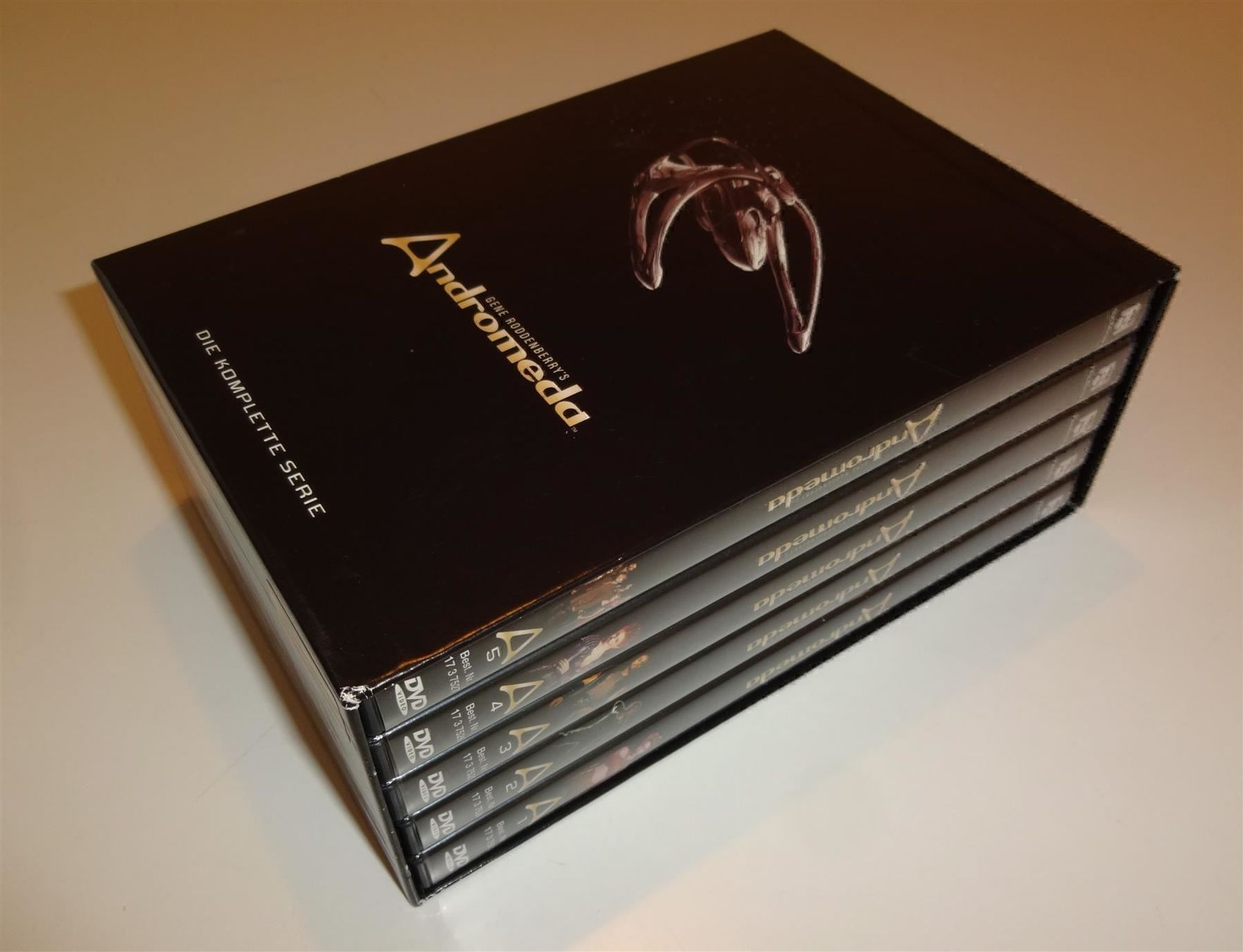 Alle DVDs: DVD Sammlerbox Andromeda - 1 Stück - – Gebraucht aus St. Gallen von WWL 4