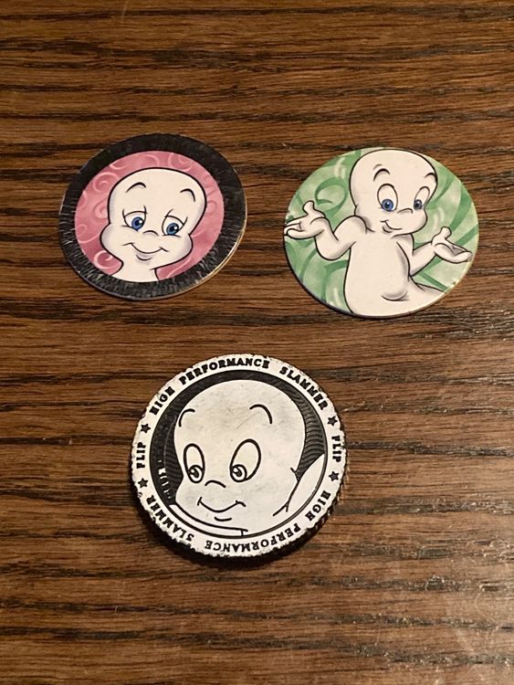 2 pogs et 1 slammer/kini Casper (Gebraucht) in Plagne für CHF 1.5 – mit ...