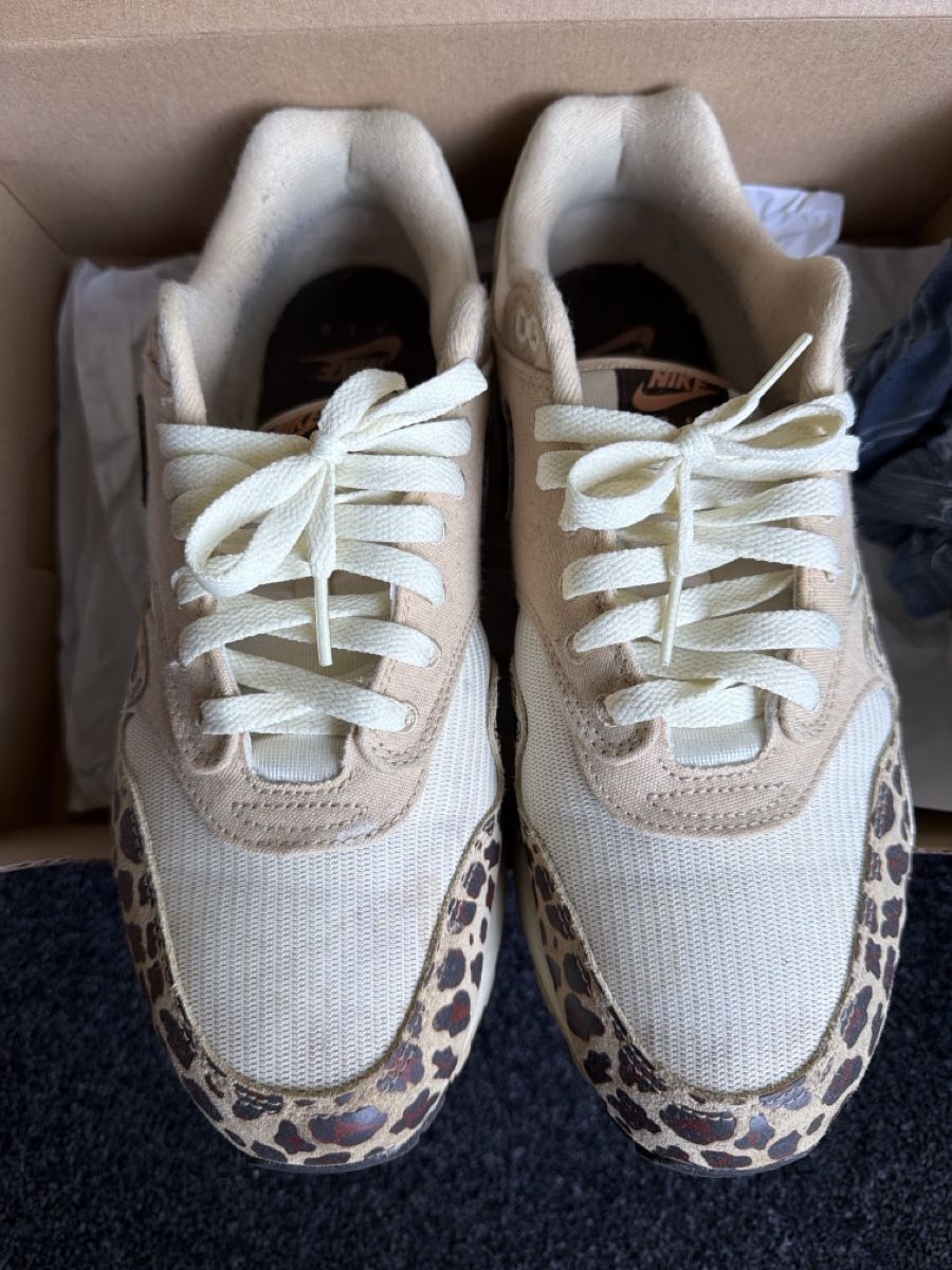 Nike Chaussures hommes: Nike Air Max 90 – D'occasion à Rorbas par Maccaron