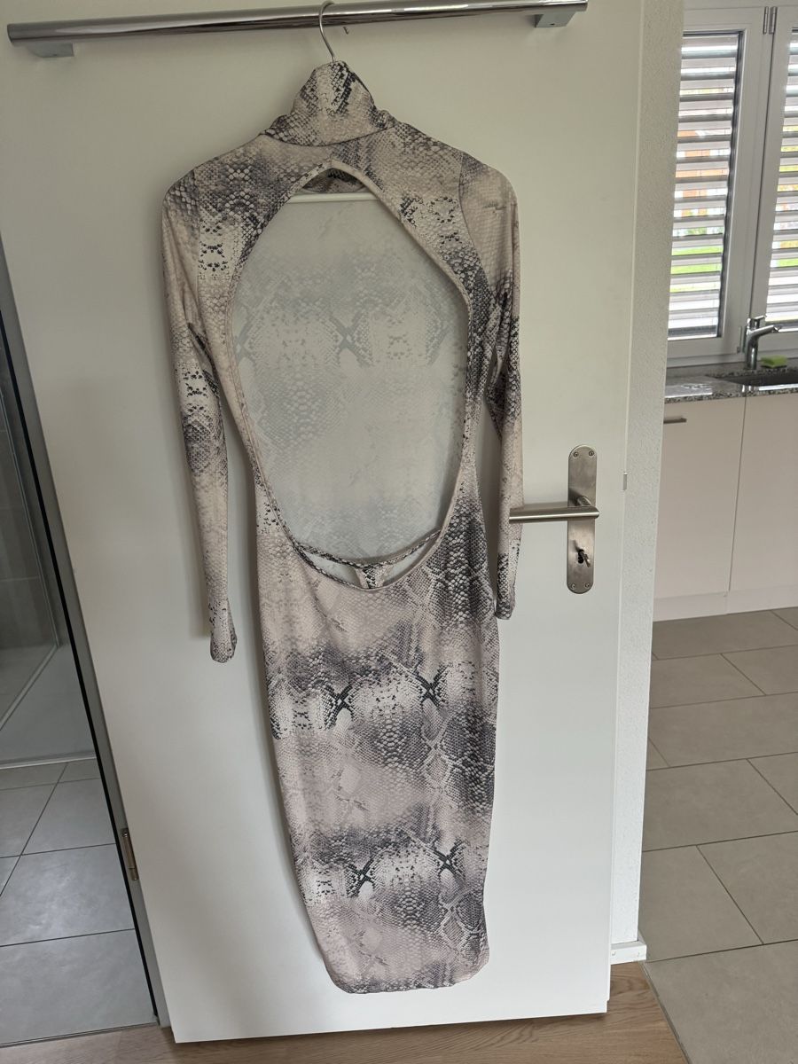 Vestiti: Ausgefallenes damenkleid – Nuovo (secondo la descrizione) da Wetzikon ZH venduto da P__tt5 1