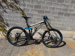 MTB Canyon Nerve AL+ 7.0 Fully Gr. M - neue Reifen! Kashima