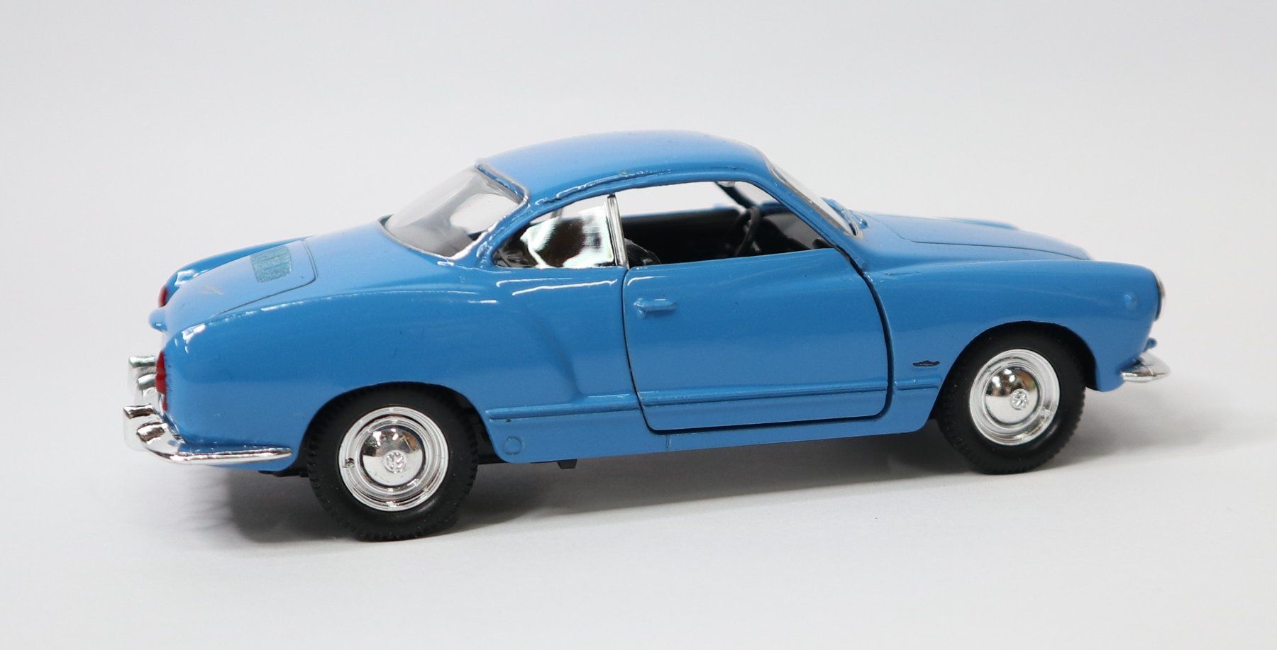Volkswagen Modellini d'auto: VW Karmann Rückzugantrieb neu – Nuovo (secondo la descrizione) da Eschenbach SG venduto da Astalavista 1