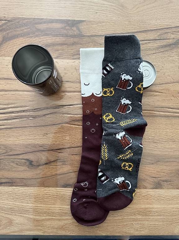 Socken: SOXO Bier Socken in Geschenk-Dose – Gebraucht aus Unterentfelden von Mr.Dox