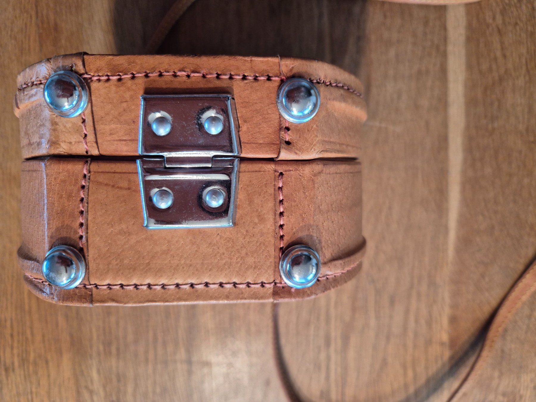 Taschen für Damen: Handtasche – Gebraucht aus Kriens von honig01 2