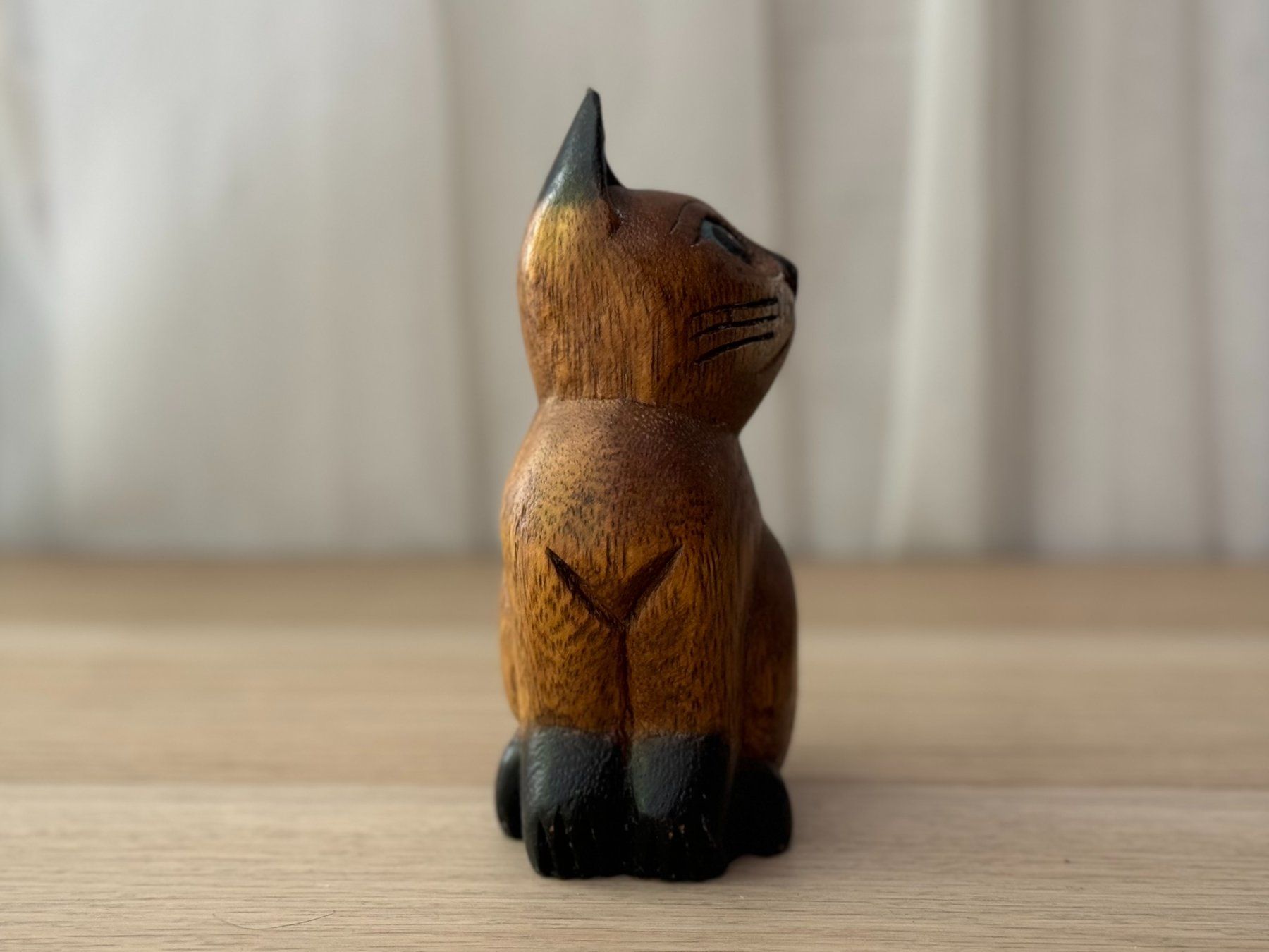 Statuette: Sculpture de chat en bois – Usato da Genève venduto da Reveur 1