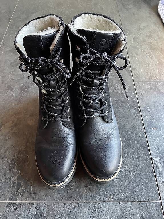 Tamaris Scarpe da donna: Tamaris Schnürstiefelette, Grösse 40 – Usato da Rüschegg Heubach venduto da sharky81