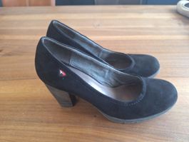 Tamaris Pumps schwarz Grösse 38 guter Zustand