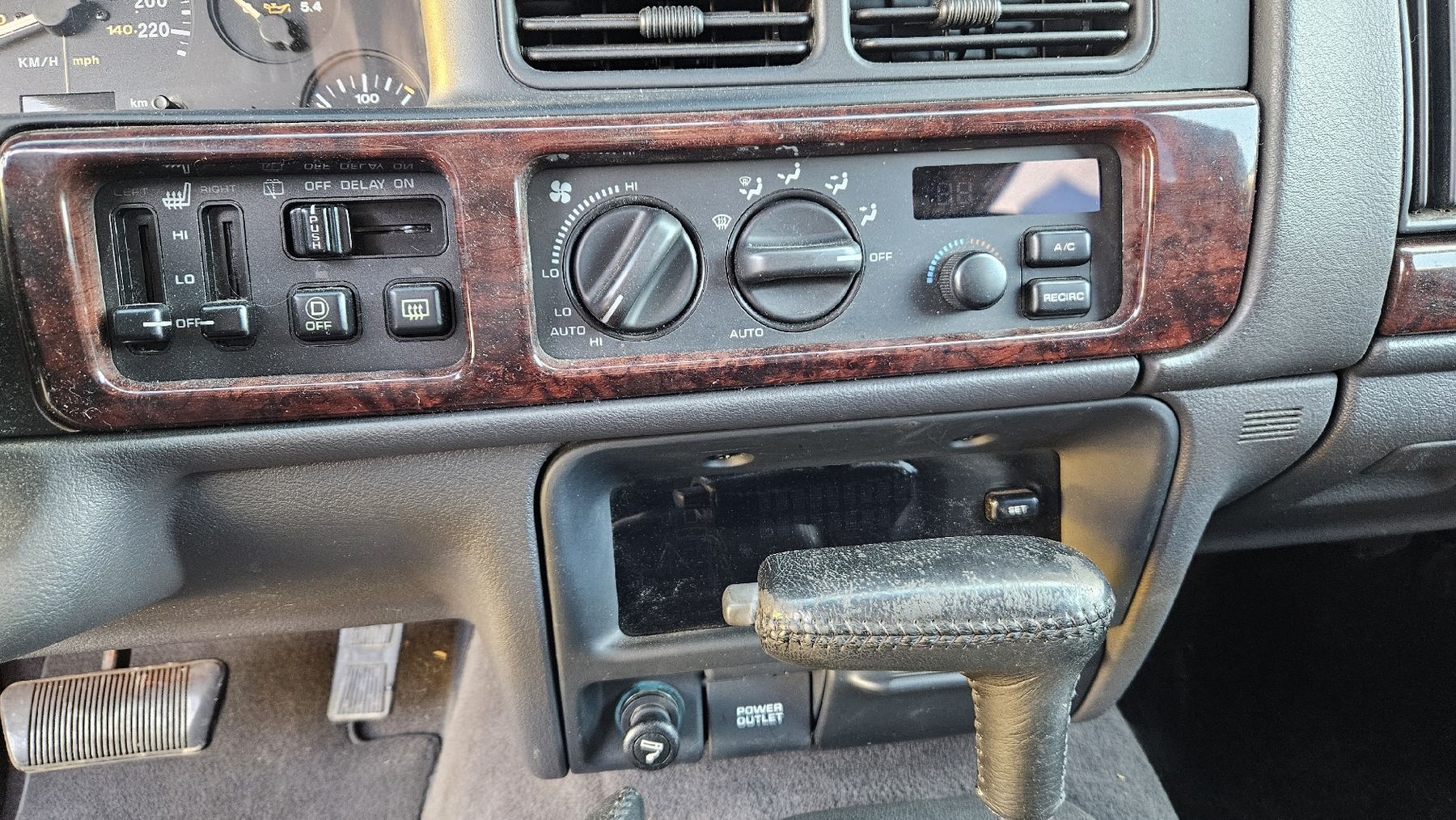 Jeep Autos: Jeep Grand Cherokee 5.9 – D'occasion à Rafz par Rgoldwing 8