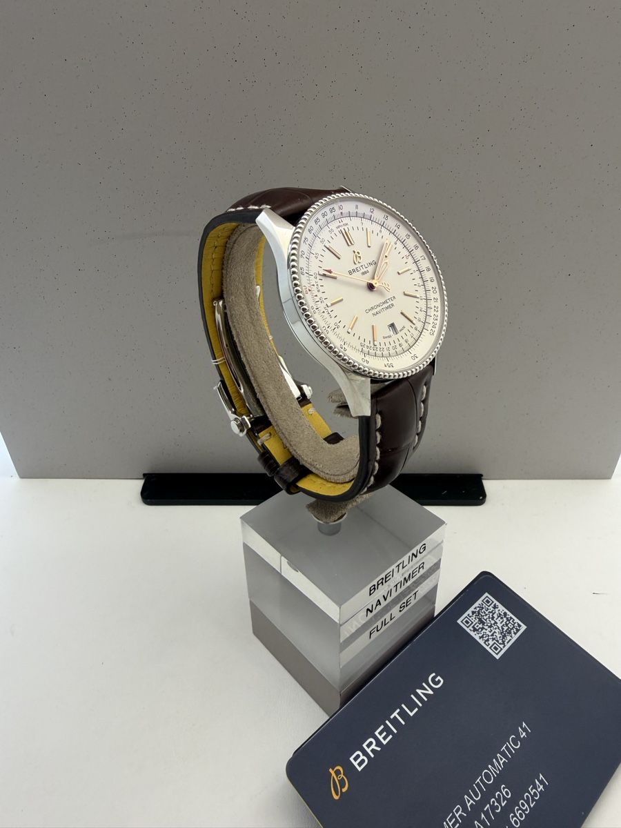 Breitling Uhren: Montre Breitling Navitimer 41 automatique, full set – Neu (gemäss Beschreibung) aus Crans VS von horlogerie-langel 1