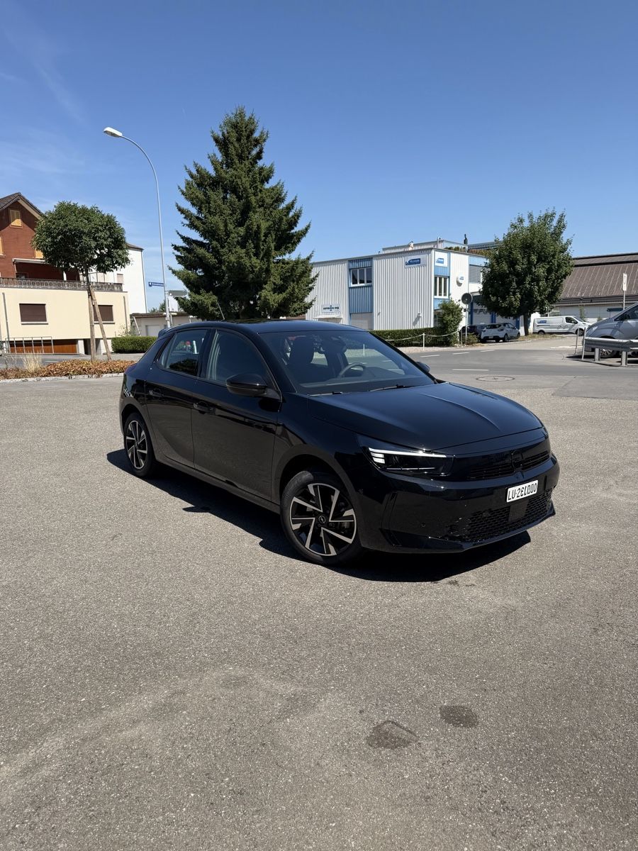 Opel Autos: Opel Corsa 1.2 – Gebraucht aus Luzern von LegacyMint 9