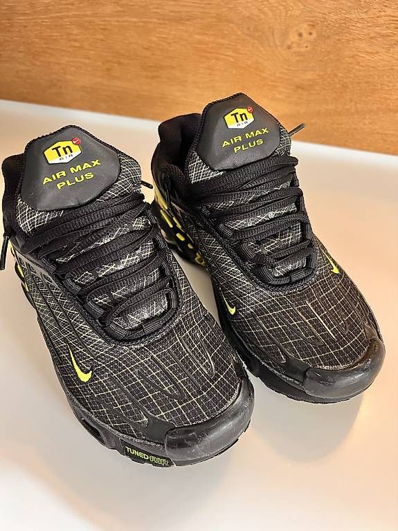 Herrenschuhe: Nike Air Max Plus Gr 36,5 – Gebraucht aus Biel/Bienne von granadella33 1