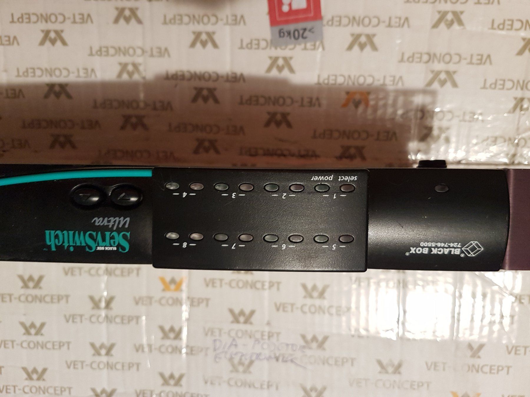 PC: KVM-Switch 8-Port von BlackBox – Usato da Roggwil venduto da abis72 2