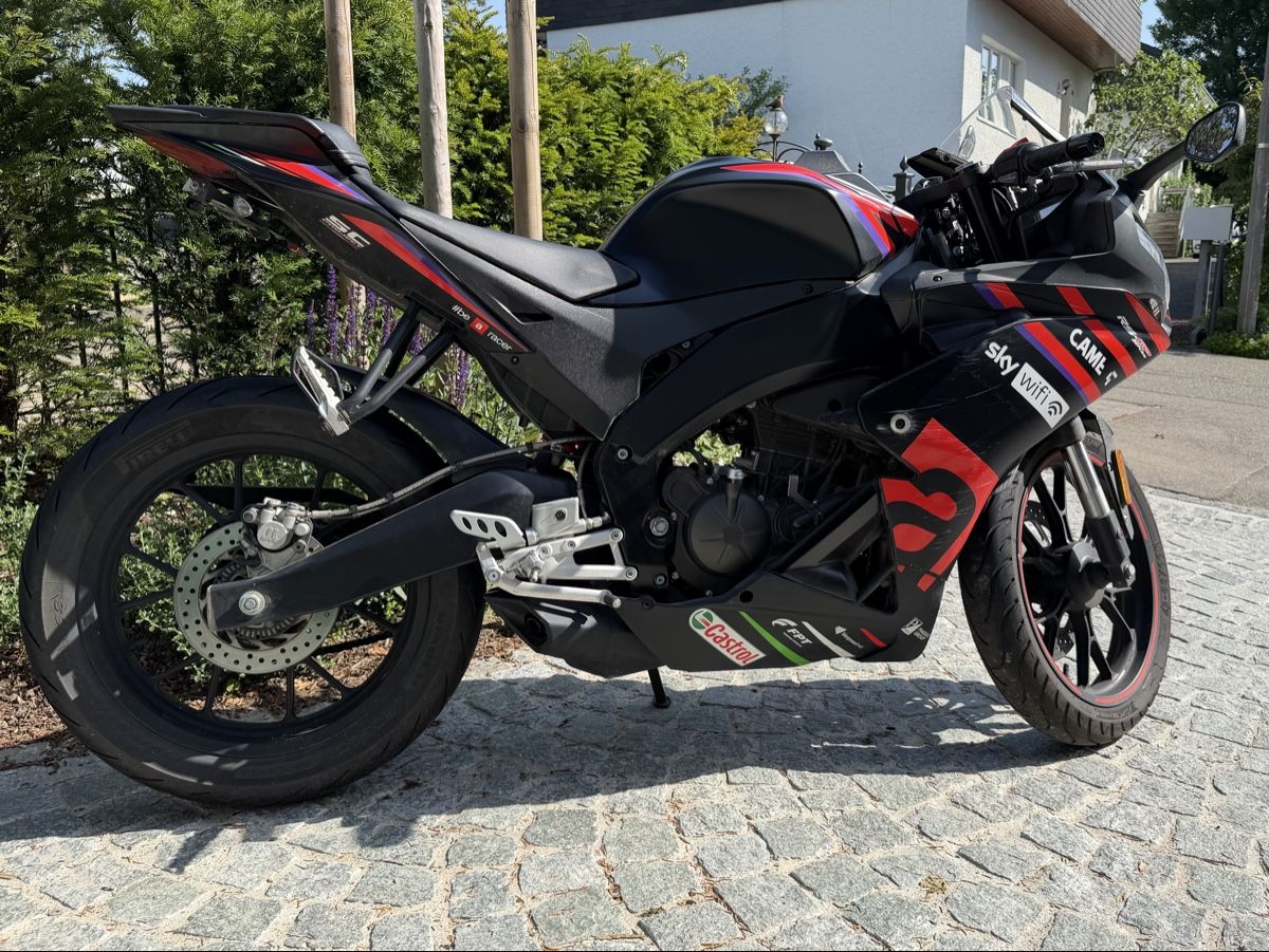 Aprilia Strada: Aprilia RS 125 Replica – Usato da Schönenbuch venduto da Wenscles 3
