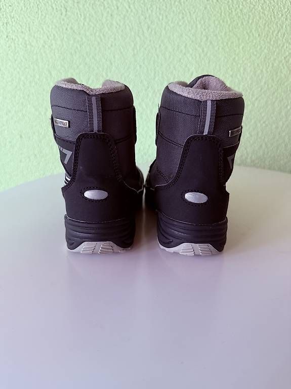 Schuhe für Jungen: WINTERSTIEFEL - WATERPROOF - Grösse 29 – Gebraucht aus Nottwil von Romy80 2