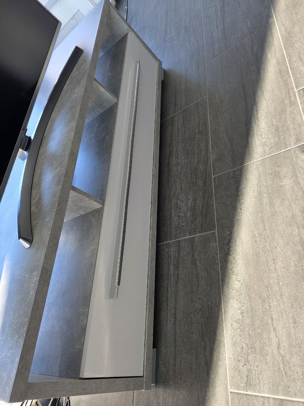 Ikea Mobili TV: Fernsehmöbel – Usato da Wollerau venduto da ska_75sq 1