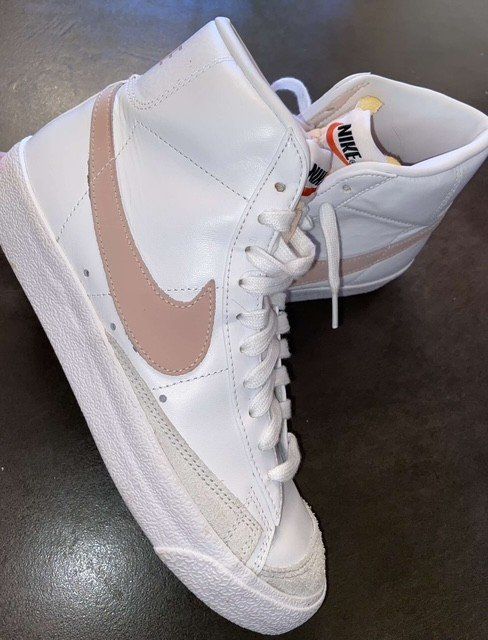 Nike Damenschuhe: Chaussure Nike Blazer Mid '77 Vintage – Gebraucht aus Vallon von kil_2k6p 2