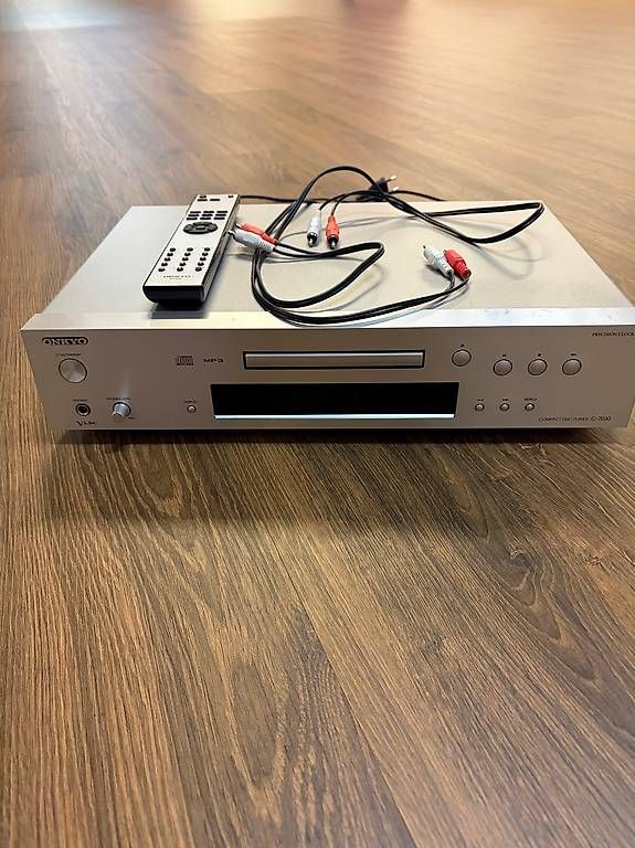 Onkyo Sistemi audio & multimediali: CD Player Onkyo C-7030 MP3 – Usato da Wallisellen venduto da Balocco
