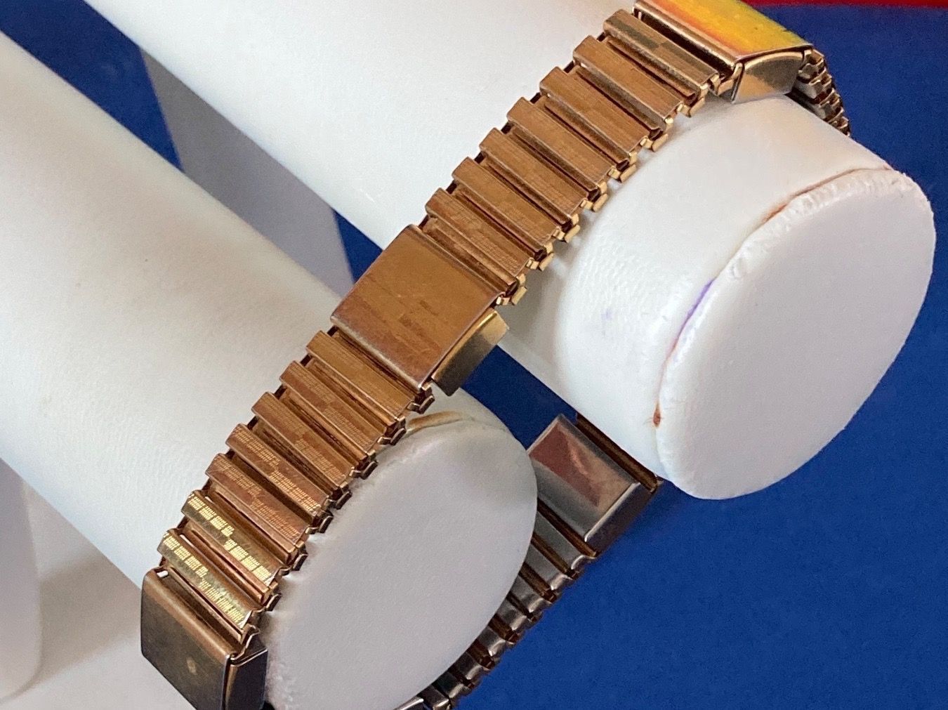 Bracciali & Braccialetti: Armband vergoldet beweglich – Usato da Laufen venduto da Trendmarket 7