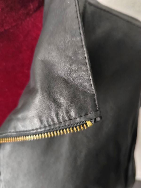 Gilets: Gilet Velour – D'occasion à Rüti ZH par Restwert_Rueti_ZH 3