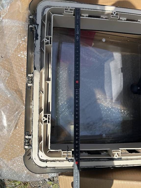 Altri accessori per camping: Remis Dachfenster/ Dachhaube – Usato da Trogen venduto da tha_dv8x 3