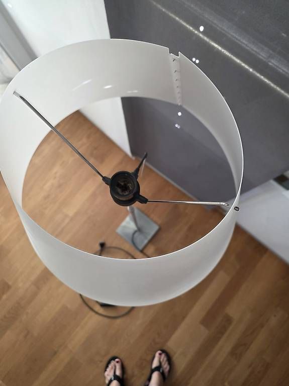 Lampade: Defekte Luceplan costanza Stehlampe – Difettoso da Grosshöchstetten venduto da kids04 4