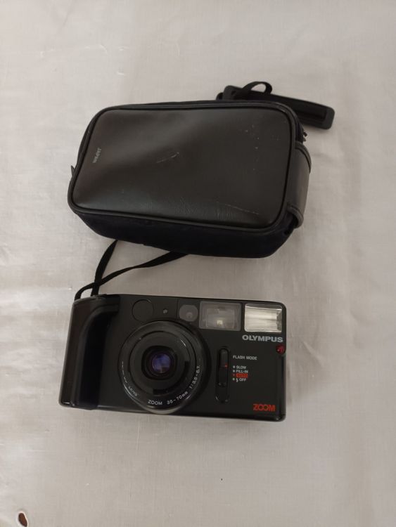 Macchina fotografica Olympus AZ-1 ZOOM anni 70 1
