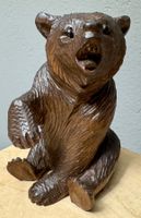 Sehr schöner alter Bär geschnitzt Holz Holzbär Brienzer (?)