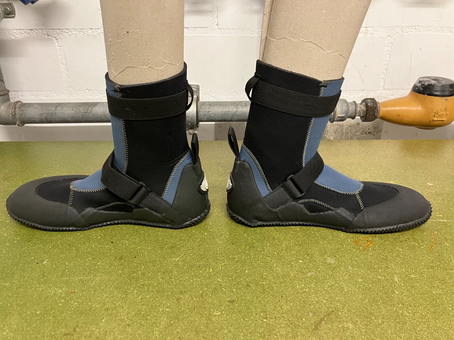 Herrenschuhe: Neoprenschuhe Neilpryde – Neu (gemäss Beschreibung) aus Lenk im Simmental von Jrg7410 3