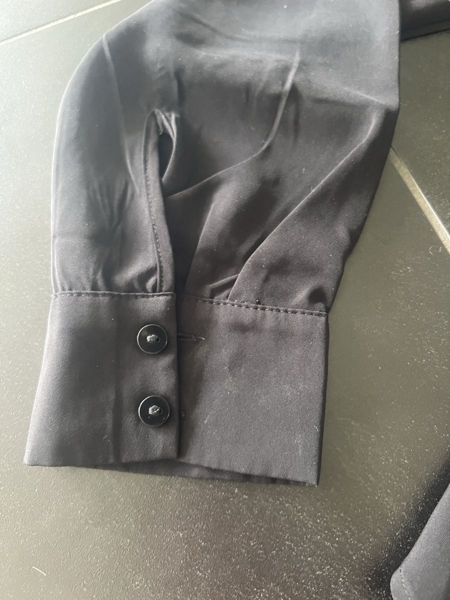 H&M Camicette: Lockere H&M Bluse Schwarz, Gr. S – Nuovo (secondo la descrizione) da Bilten venduto da and_6hjn 2