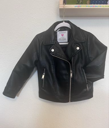 Veste Perfecto similicuir noir Primark - Taille 104 cm, neuf