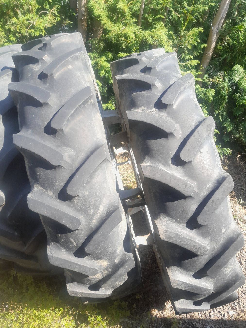 Michelin Pneumatici & Ruote complete: Doppelrad Müller 12.4R36 – Usato da Menzingen venduto da Staub-Landtechnik 3