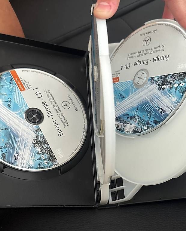 CD: Navigations mercedes cd audio version 4.0 – Usato da la chaux de fonds venduto da lara874 1