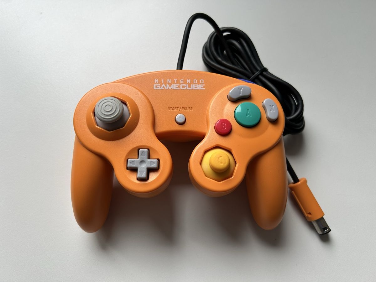 Nintendo Konsolen: Nintendo Gamecube Original Orange Controller – Gebraucht aus Belp von center-discount 1