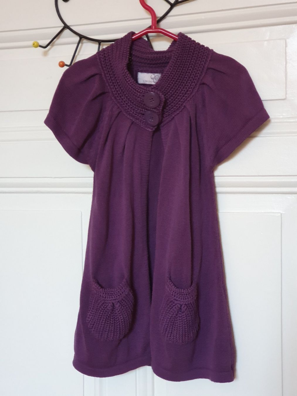 Altro abbigliamento per bambina: Strickjacke/gilet 128-140 – Usato da La Chaux-de-Fonds venduto da MyriamDo