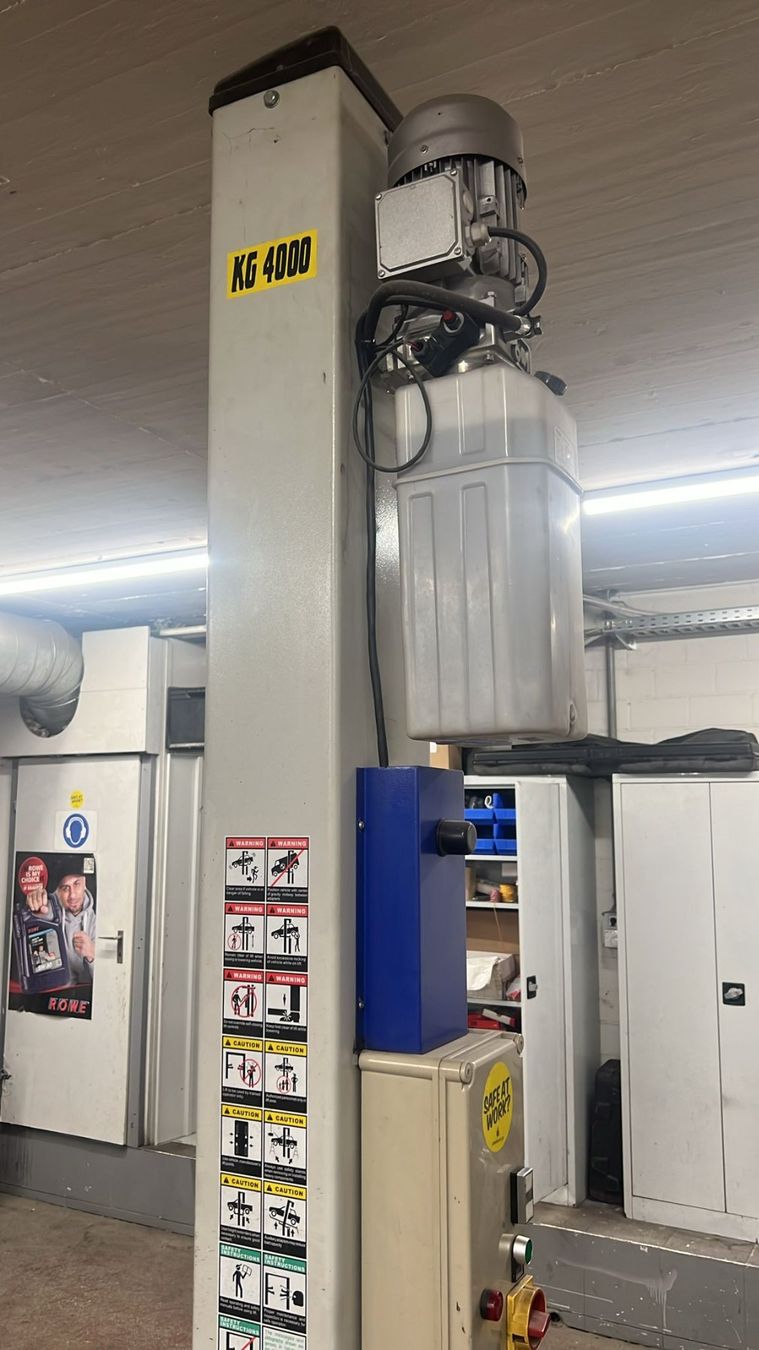 Hebebühne & Wagenheber: Autolift – Gebraucht aus Bilten von Porsche037 1