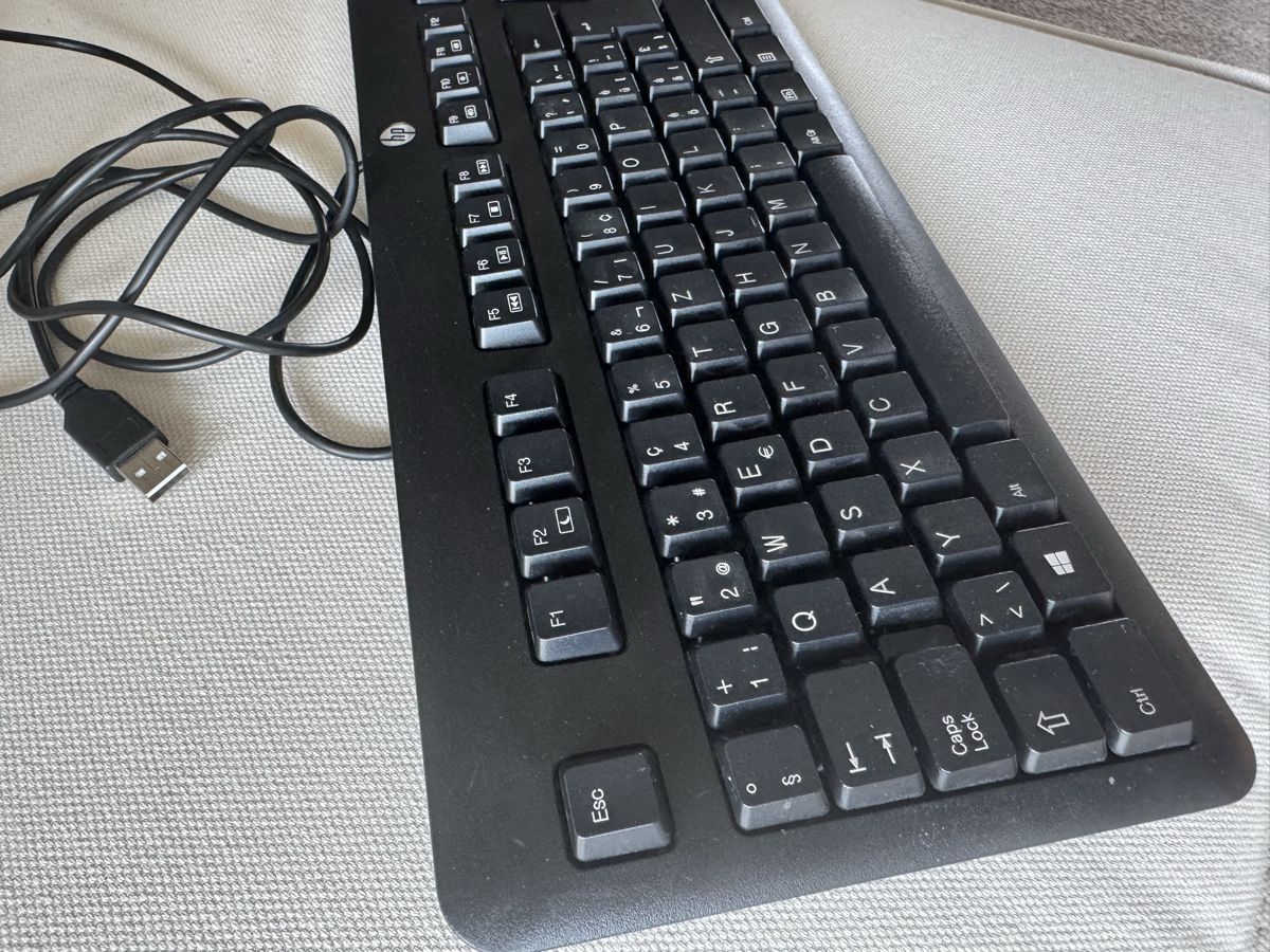 Hewlett Packard Tastiere: Tastatur HP KU-1156 – Usato da Altendorf venduto da wqv_97 3