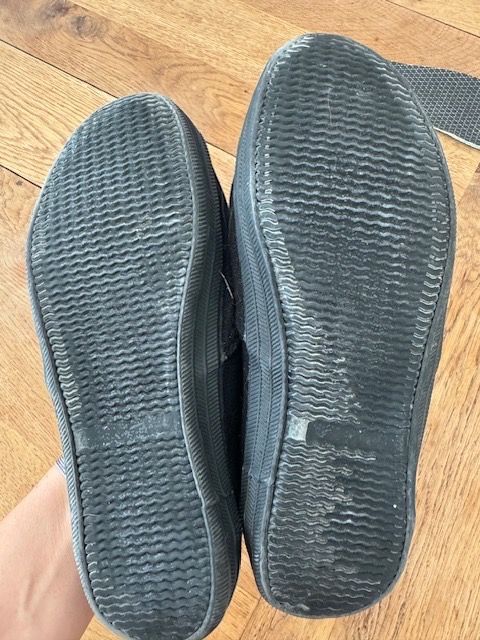 Graceland Scarpe da donna: schwarze Sneakers Graceland Gr. 36 – Usato da Schöfflisdorf venduto da kin_2dp9 2