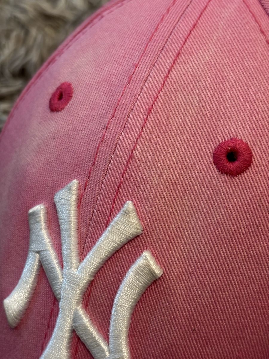 Altro in Moda donna: New York Cap von New Era  – Usato da Therwil venduto da cosugs 3