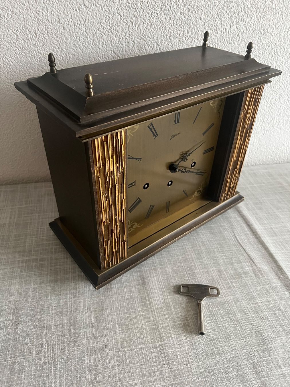 Orologi da terra & Orologi da parete: Atlanta Tischuhr – Usato da Frauenfeld venduto da dilili 1
