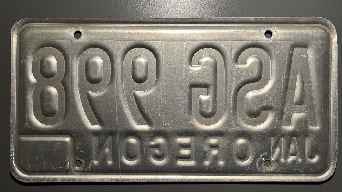 Insegne: Nummernschild USA Oregon 1991 – Usato da Urtenen-Schönbühl venduto da sanfilipp0 1