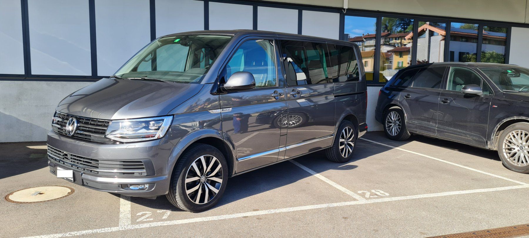 VW Automobili: VW T6 Multivan 4x4 "Bulli" frisch MFK – Usato da Castel San Pietro venduto da gia_h2wq