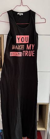 langes schwarzes Sommerkleid