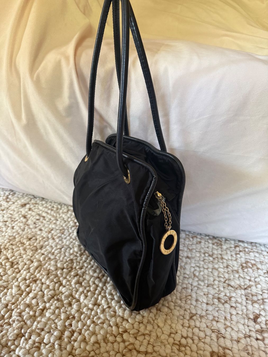 Celine Borse da donna: Sac à main Tote Céline en Nylon noir – Usato da Lausanne venduto da Titivintage 1